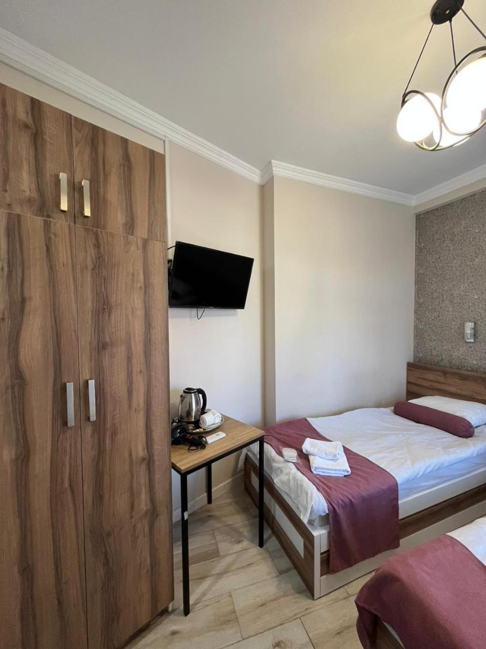 Mahali Hotel Batumi Exterior foto